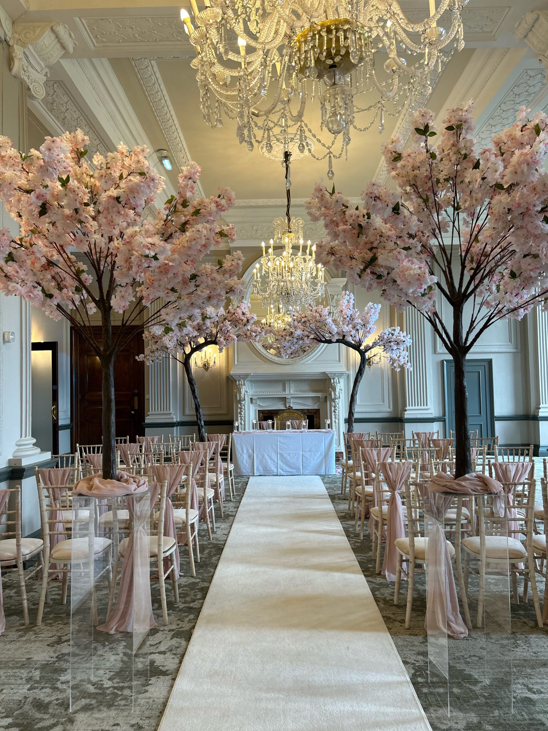 Limewash Chiavari Chairs Wedding & Event Hire Create A Look