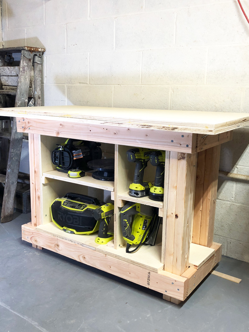 Simple DIY Workbench - Create and Babble