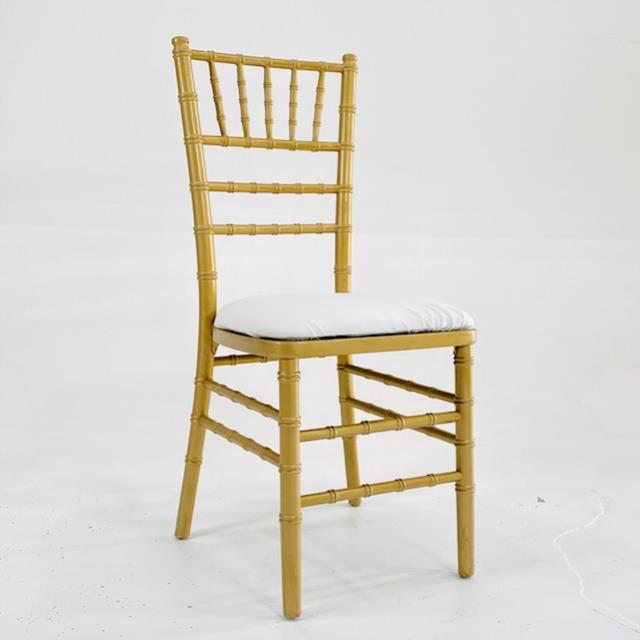 Gold chiavari chair rentals Orange County CA Where to rent gold