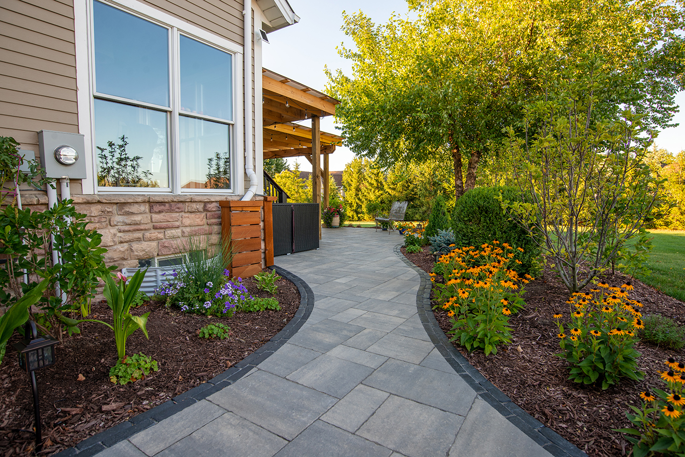 Garden Bed Maintenance Moscarino Landscape + Design