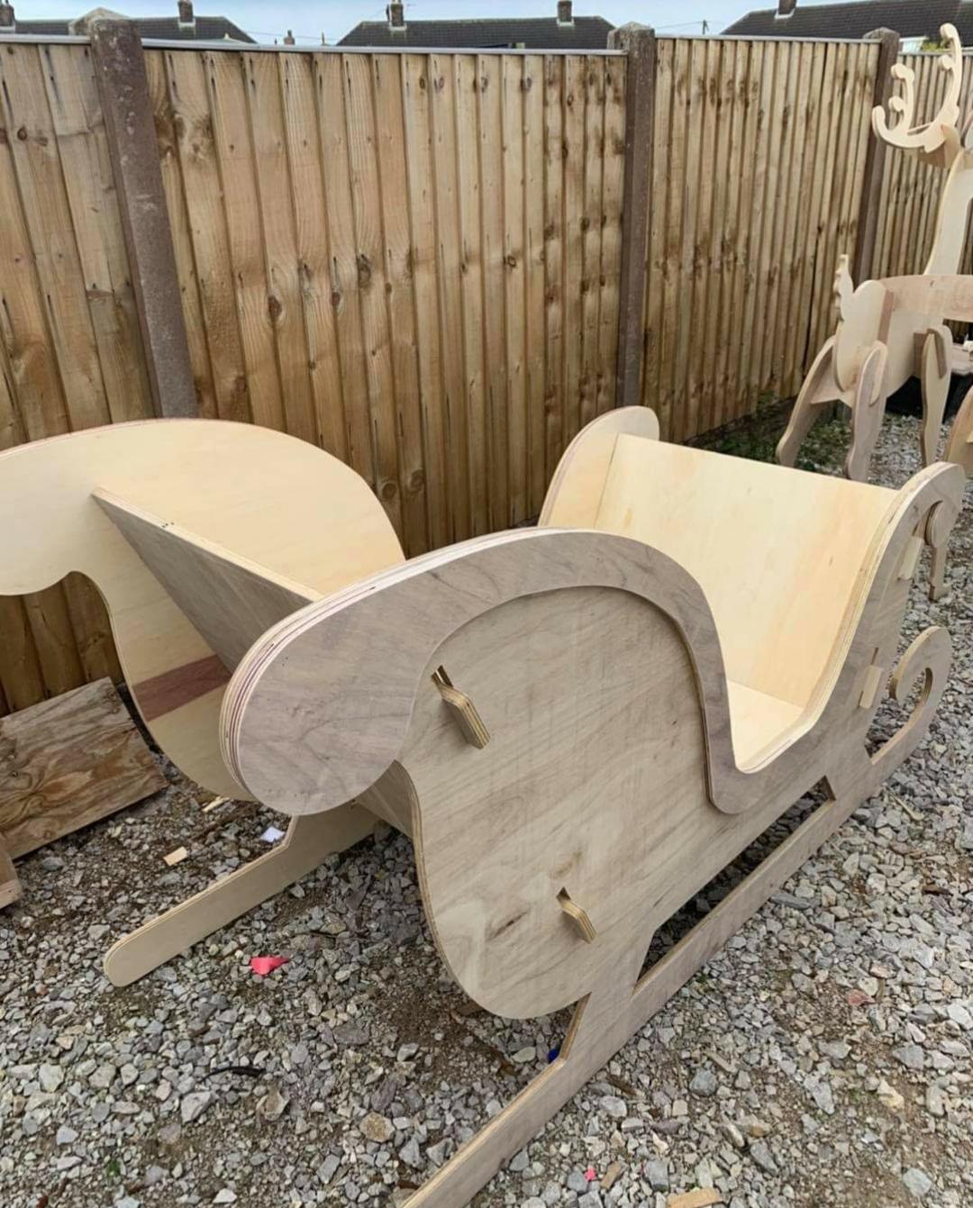 Large Commercial Santa Sleigh with Reindeers Quality Marine Plywood