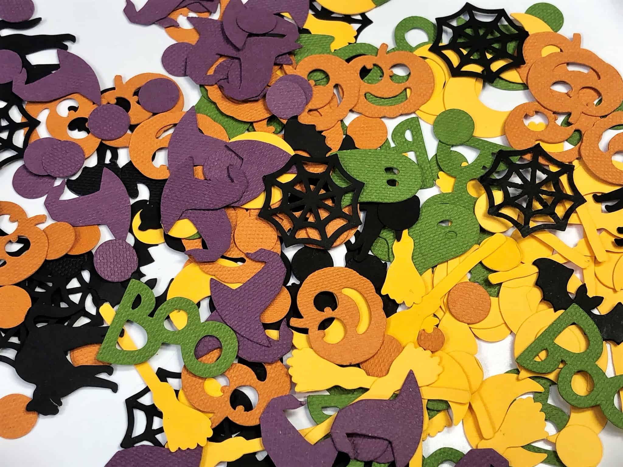 WHAT IS THE CRICUT SCRAPER USED FOR? Creates with Love