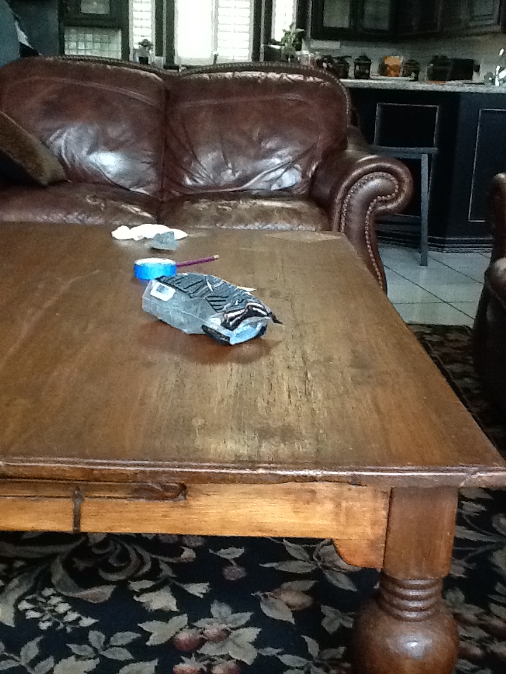 DIY Coffee Table {Guest post by my mom} DIY Before It's News