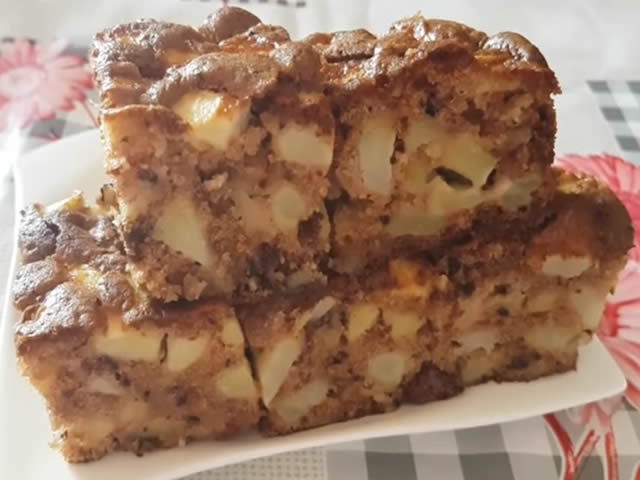 Kocke sa jabukama jednostavan, brz, starinski recept