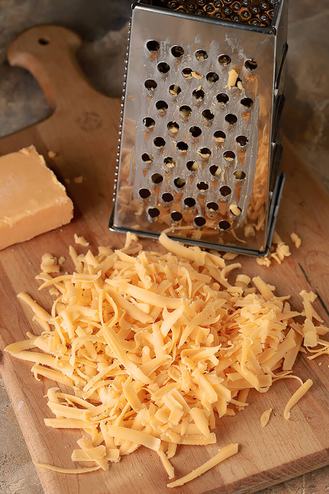 Cincinnati Chili with Spaghetti and Cheddar Cheese Creative Culinary