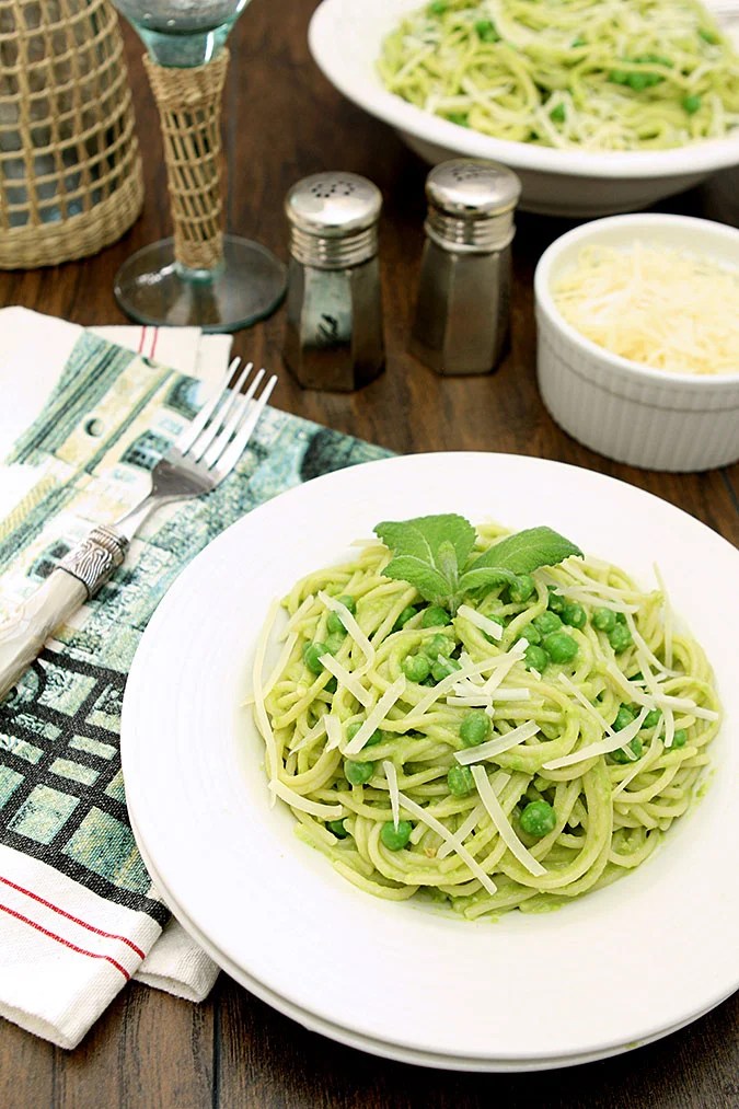 Spaghetti with Peas and Pine Nut Pesto Creative Culinary