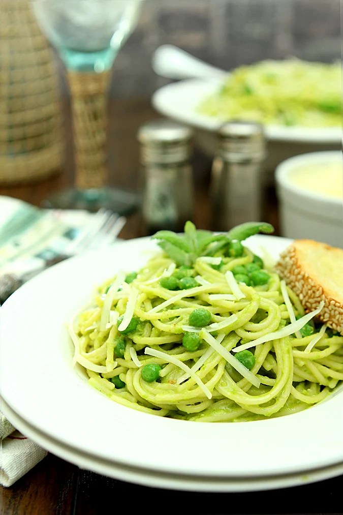 Spaghetti with Peas and Pine Nut Pesto Creative Culinary