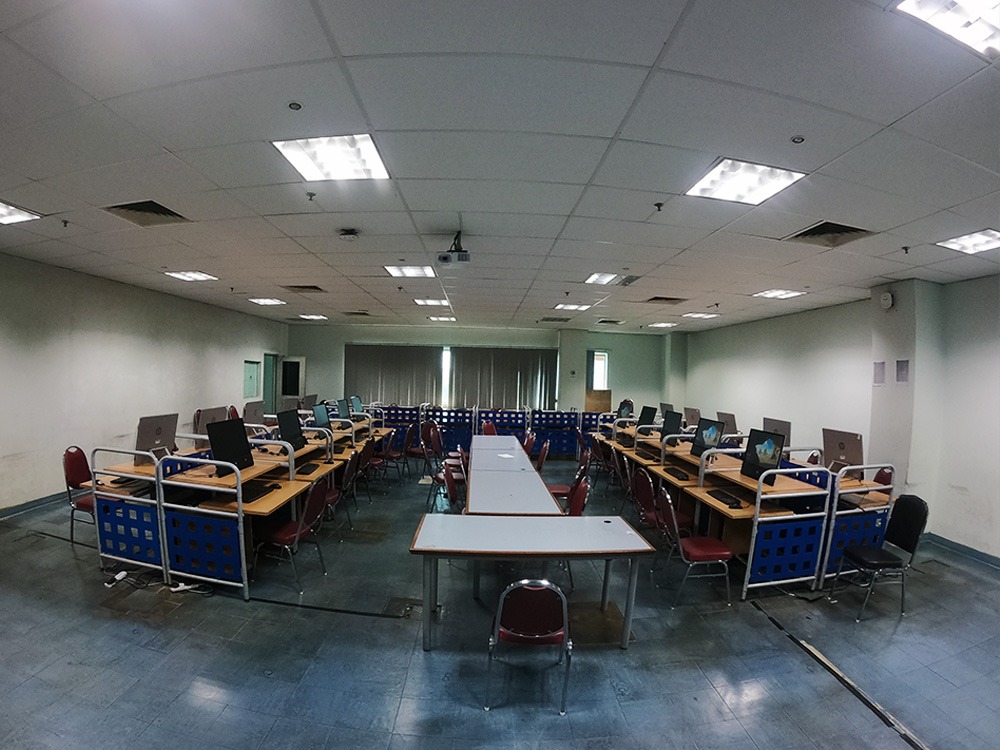 Faculty of Creative Multimedia Facilities