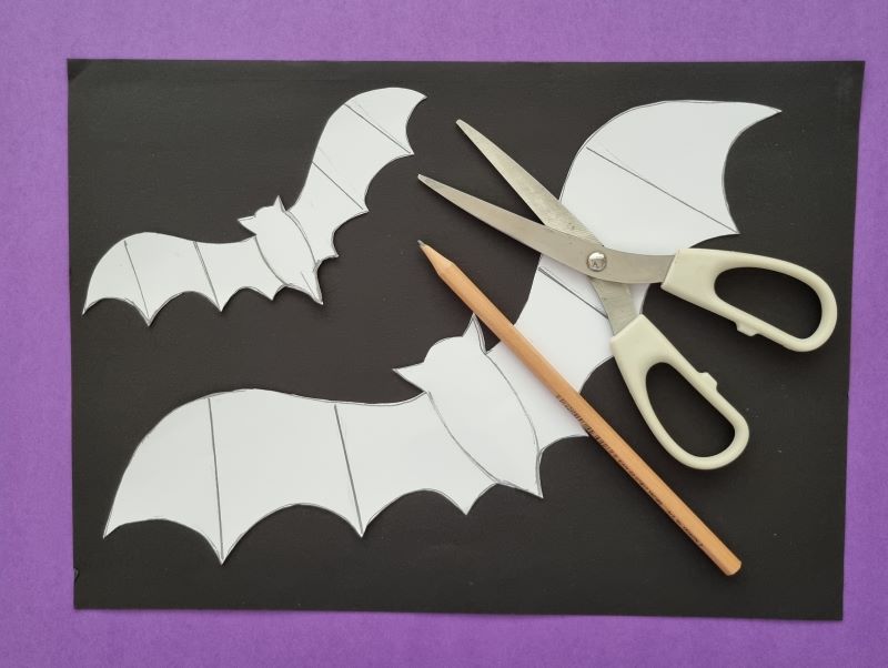 HALLOWEEN BATS DIY HALLOWEEN BATS Creative Art and Craft for Children