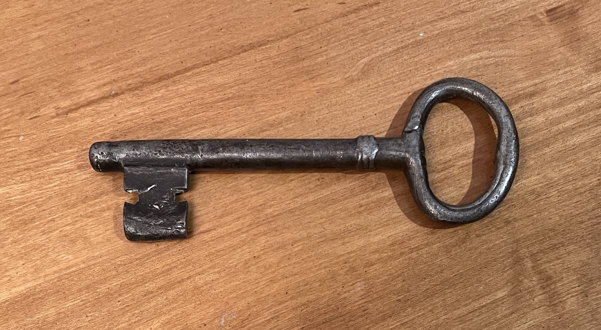 Antique Cast Iron Key Creative Bargains