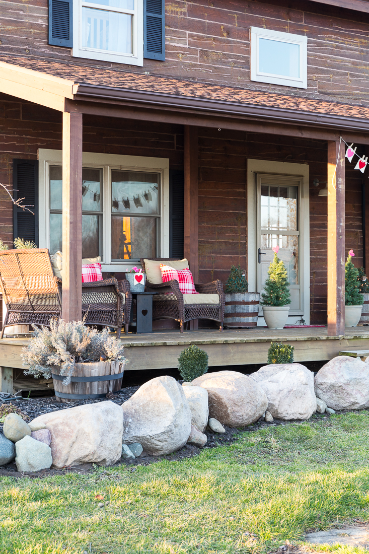 Decorating Ideas for Valentine's Day. Rustic Valentine Log Cabin Porch