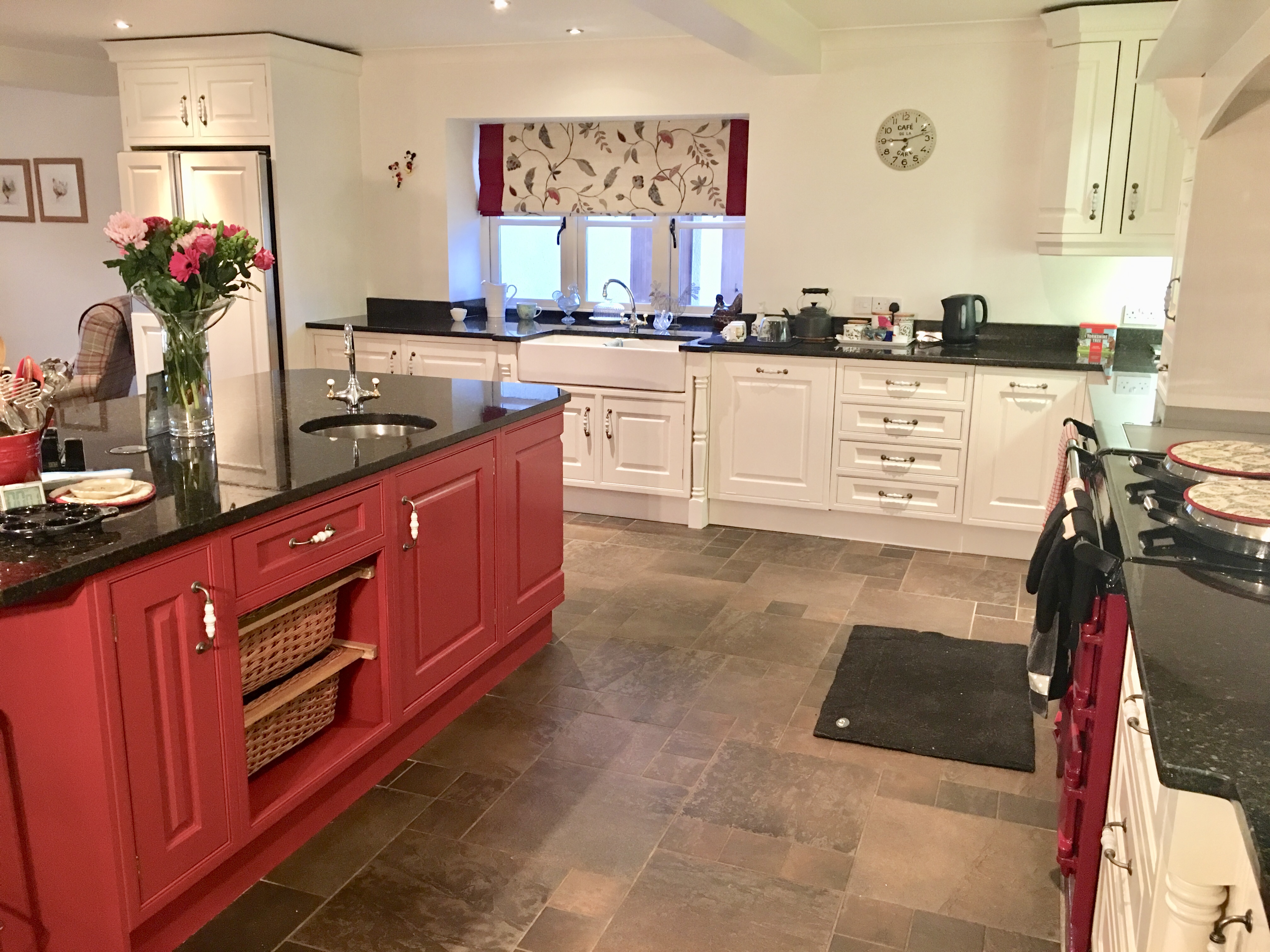 Painted kitchen in two tone Creative Chic Painted kitchen in two tone Creative Chic