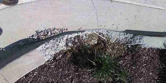 Concrete Curb Repair - Creative ConKrete Repair & Coatings