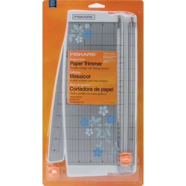 Fiskars Card Making Paper Trimmer Dubai's Arts And Crafts
