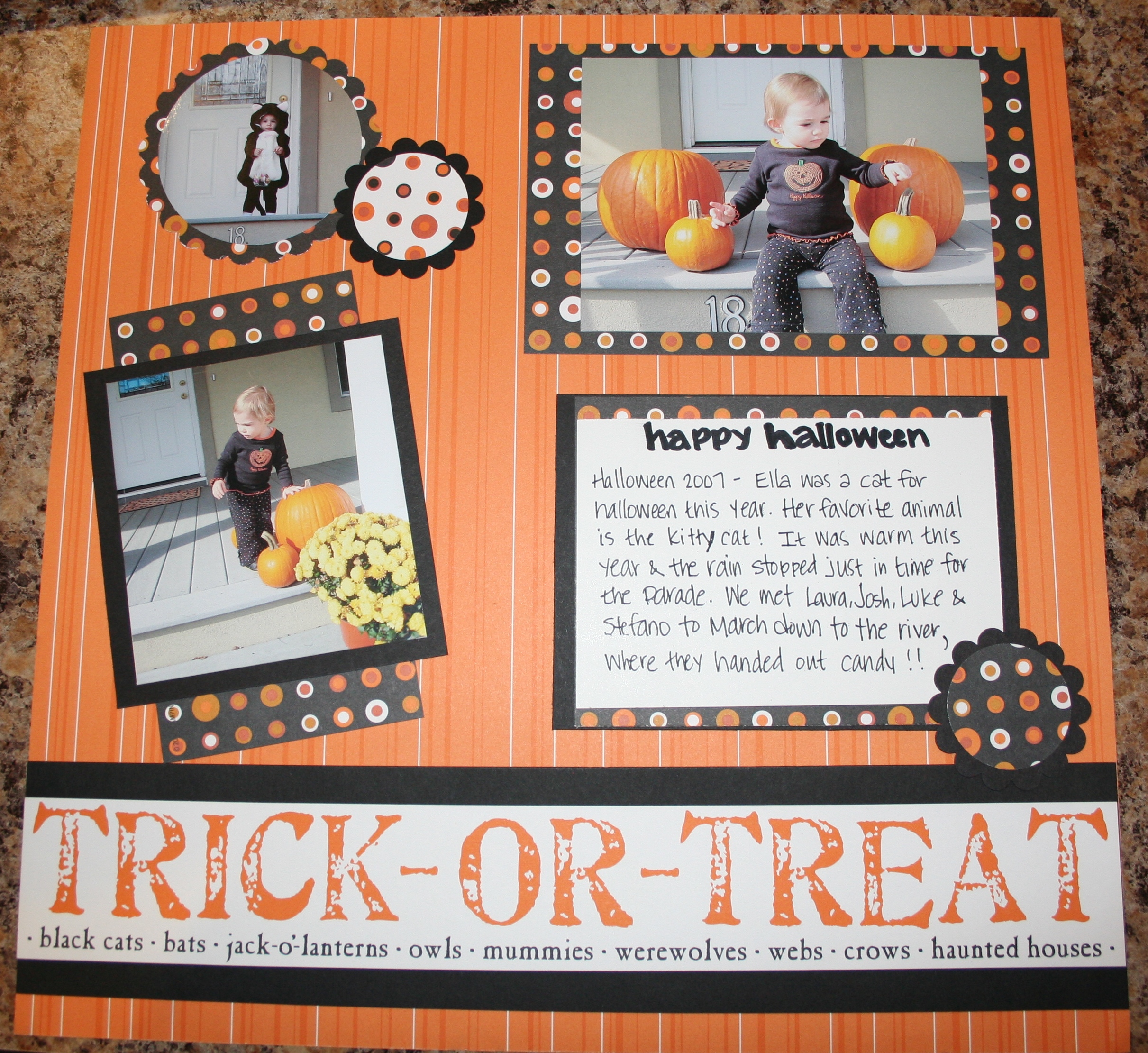 More Scrapbook PagesHalloween Creative Cucina