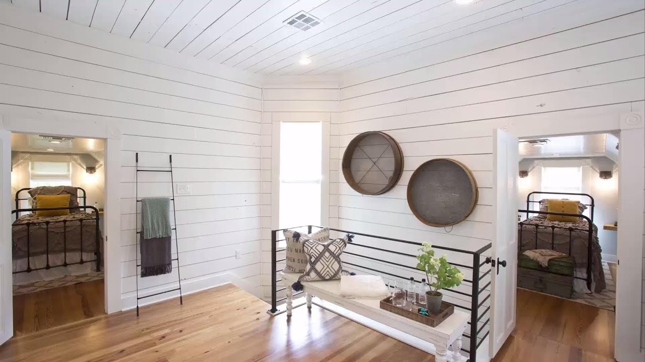 Dress Up Your Room With Trim Creative Design Solutions