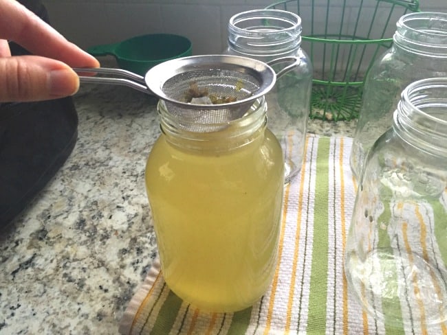 How to Can Homemade Chicken Broth