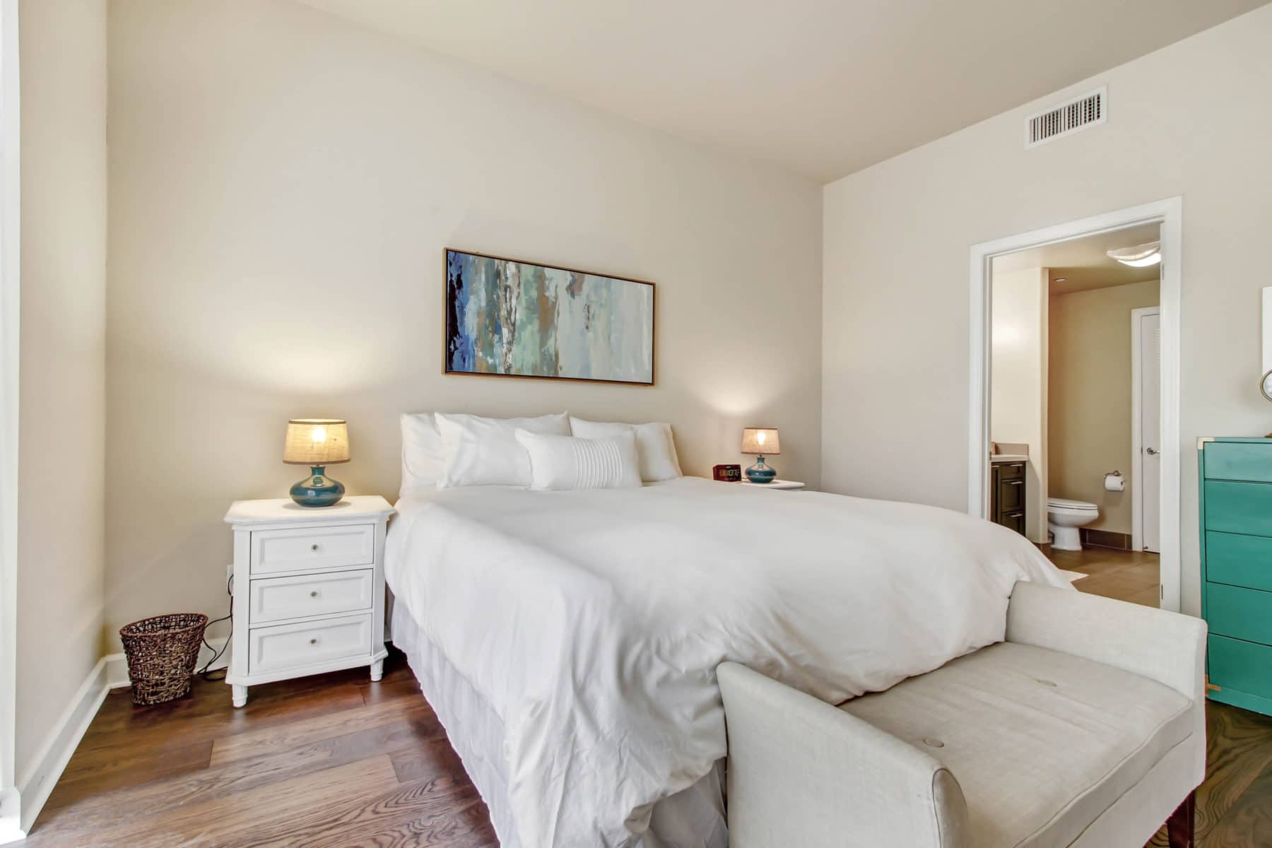 Americana at Brand Loft L519 to Creative Housing Group