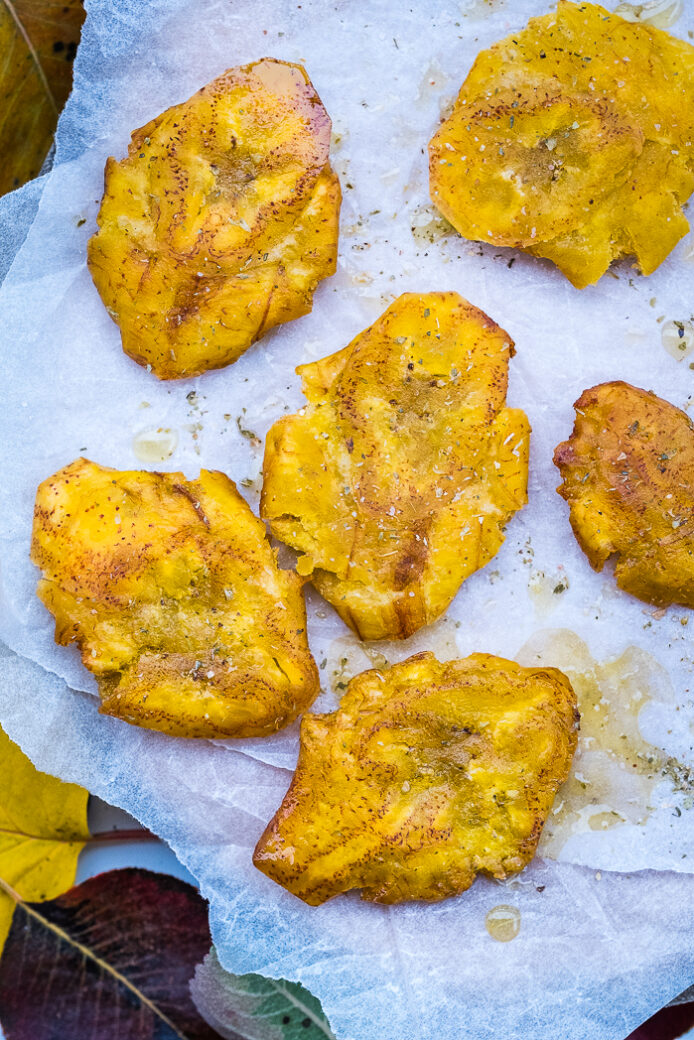 How to Make Tostones (DoubleFried Green Plantain Slices) Creative in My Kitchen