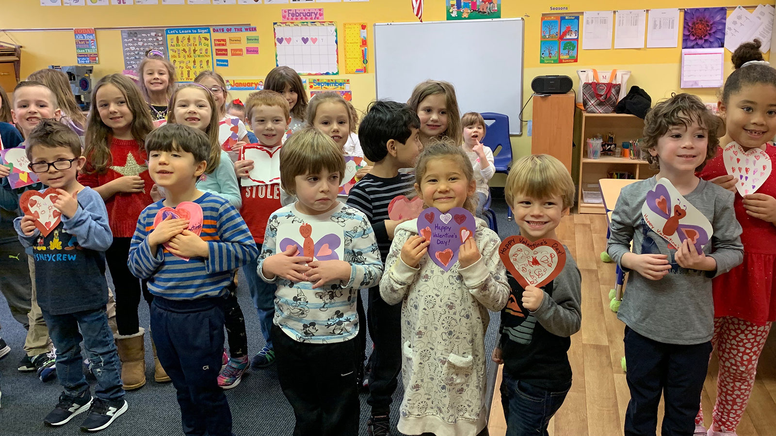 Childcare, Preschool and Kindergarten Creative Learning