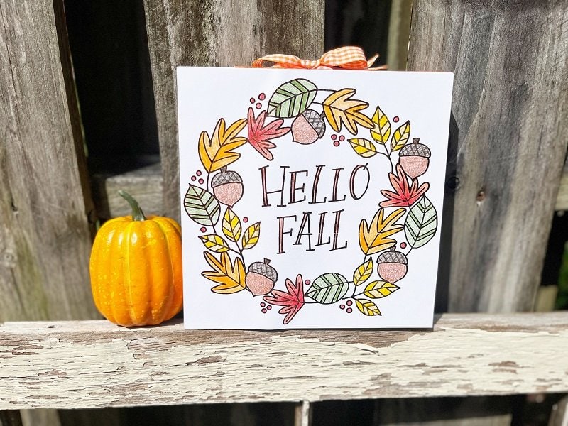 Foiled Hello Fall Wreath Hand-Drawn Free Printable