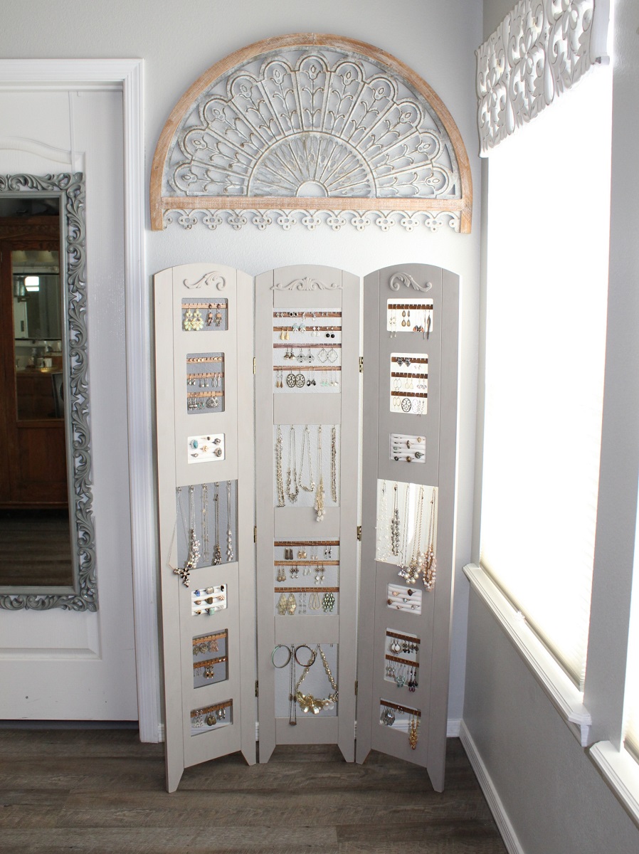 Folding Room Divider Jewelry Display
