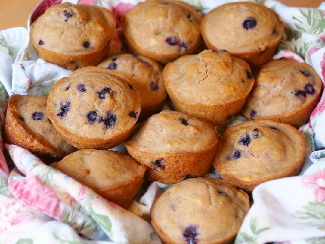 Blueberry Walnut Muffins (GF, V) Creatively Delish