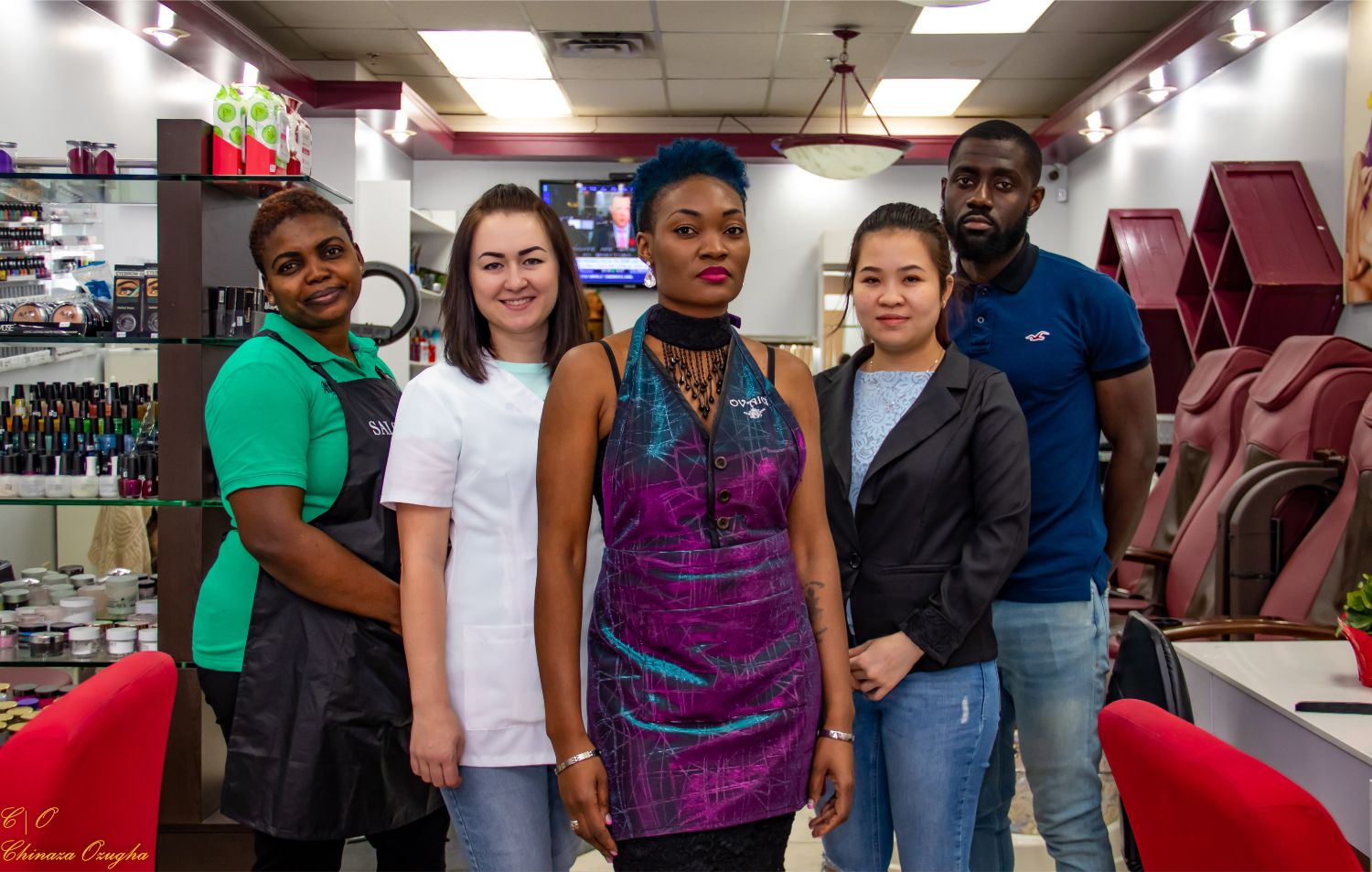 Creative Mindz Haircut Salon & Spa in Calgary