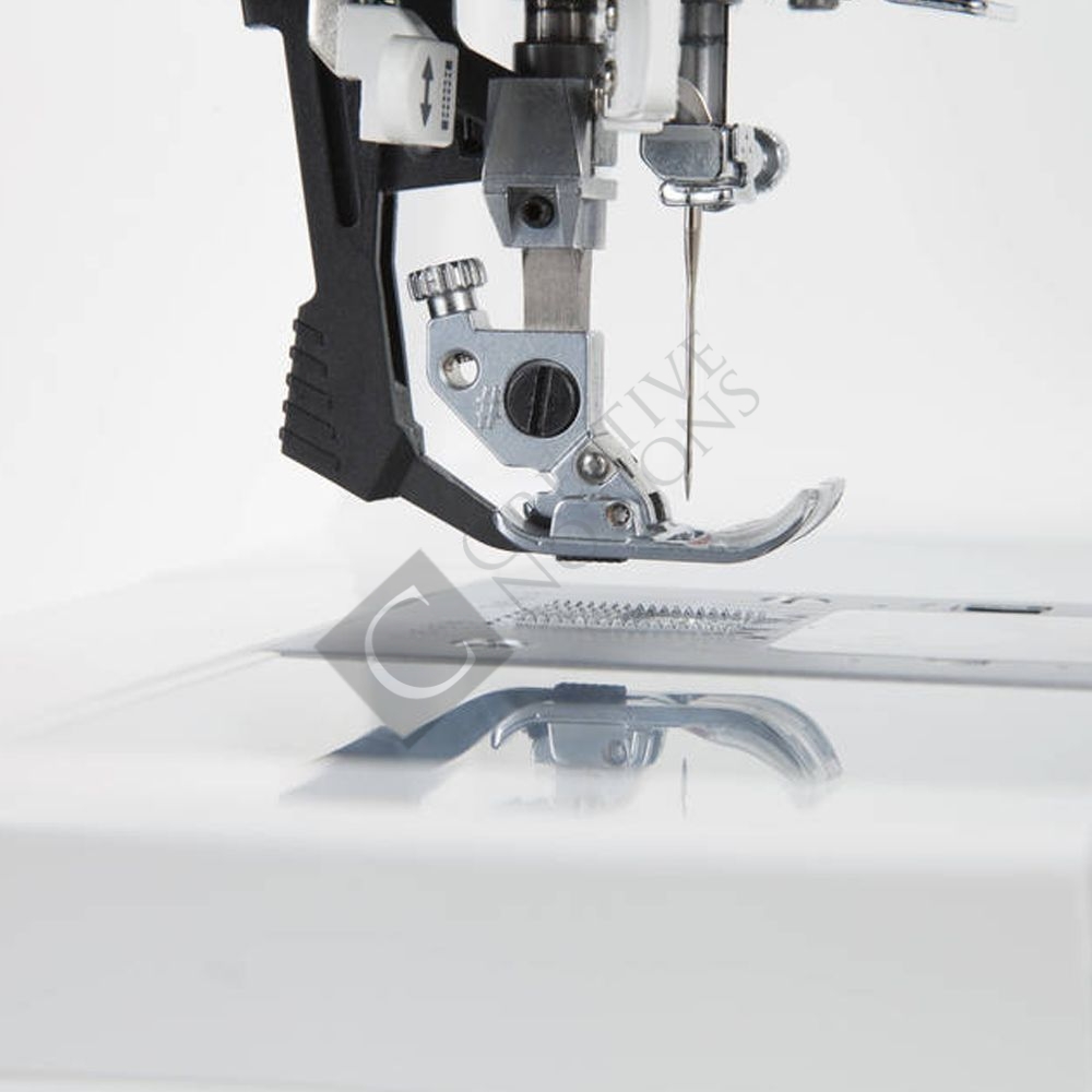 Buy the Singer Featherweight C240 Sewing Machine Online