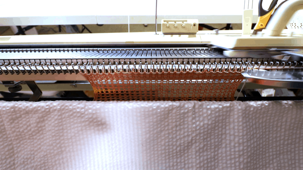 How to knit a Thread Lace on a Brother 260 bulky knitting machine