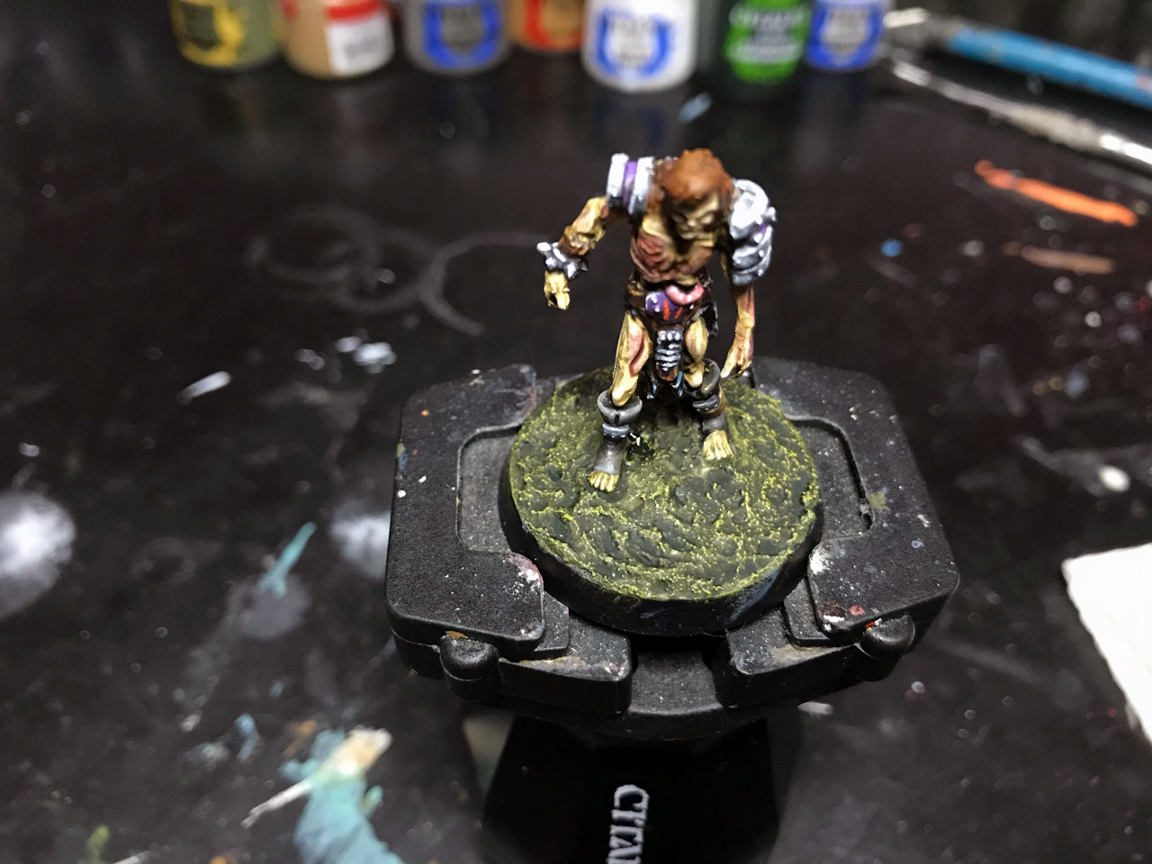 How to Dry Brush Miniatures (Simple & Effective Highlighting)
