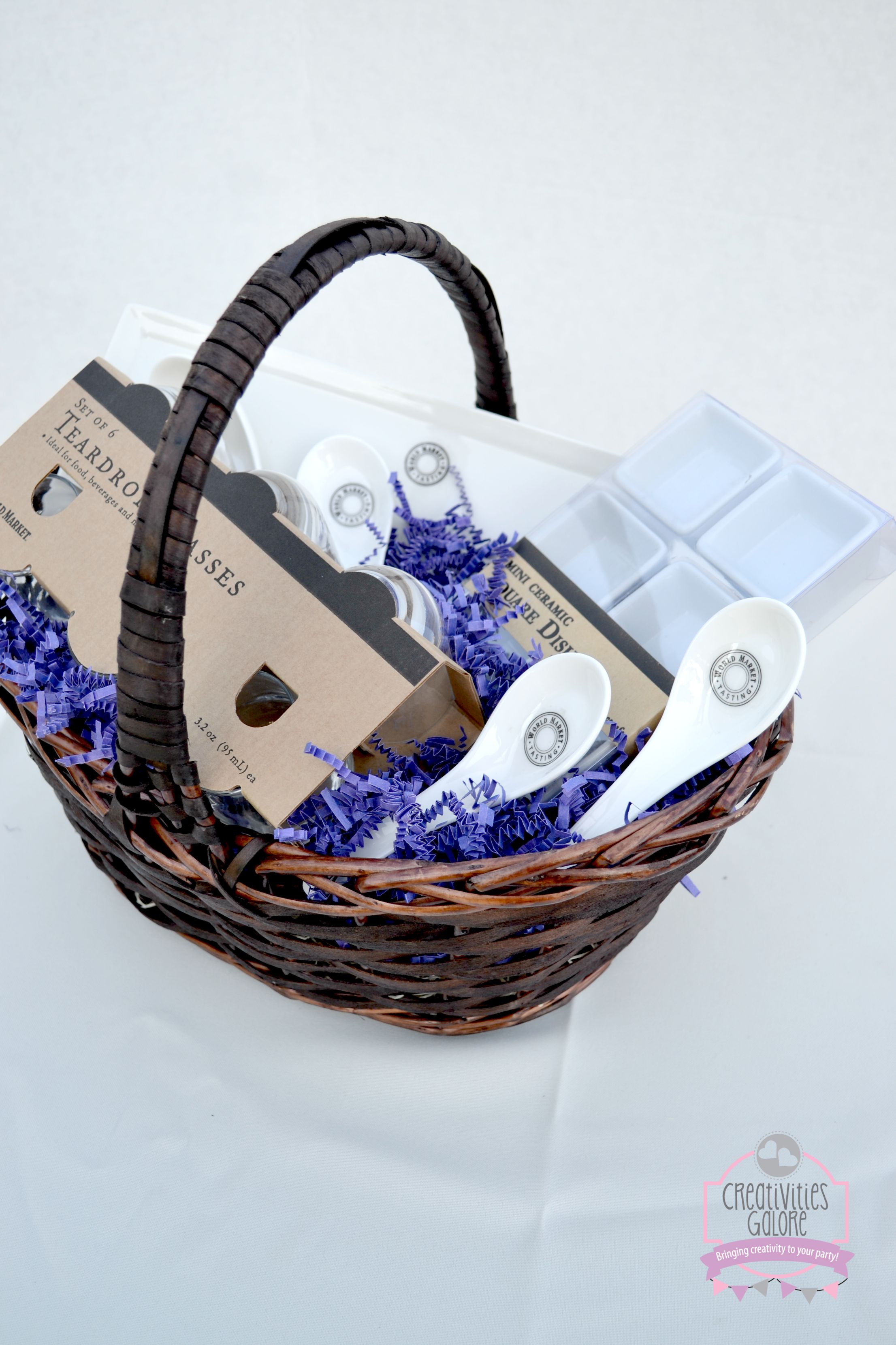 Expressionery Wraps Gift Basket for the Entertainer
