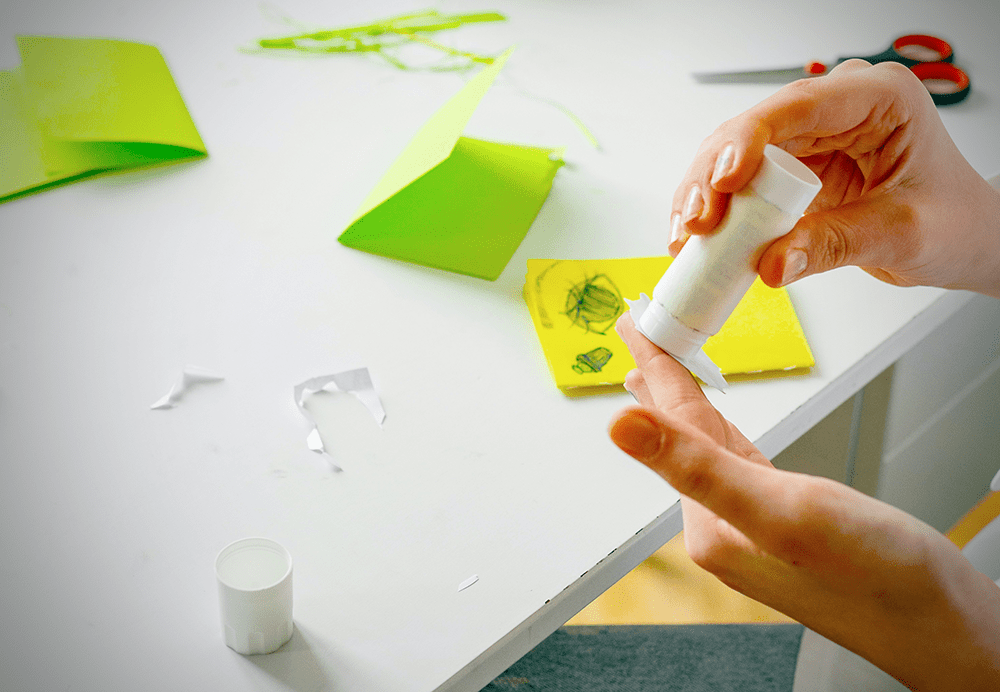 Create Perfect Projects with the Best Glue for Collage