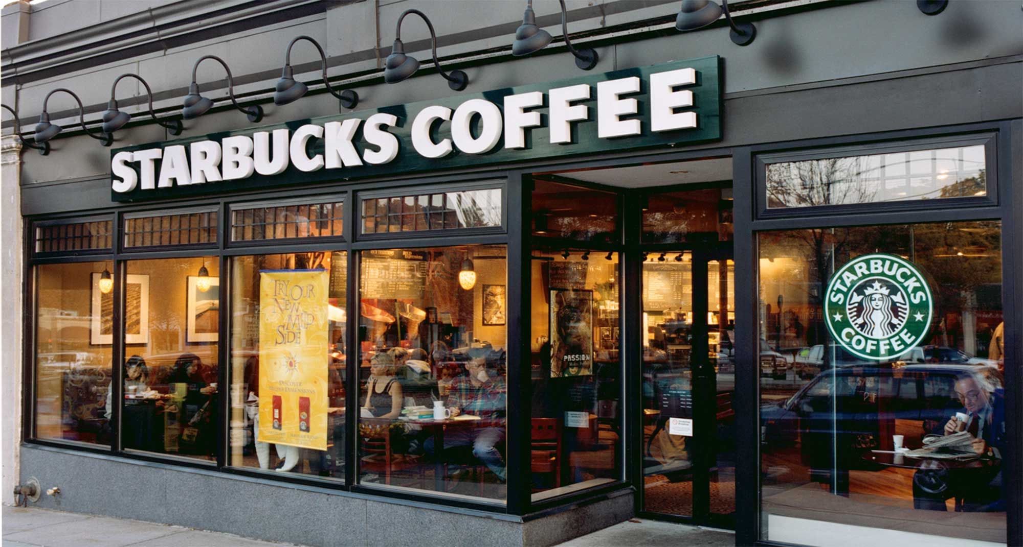 Go to Starbucks and Learn the Creative Power of Observation