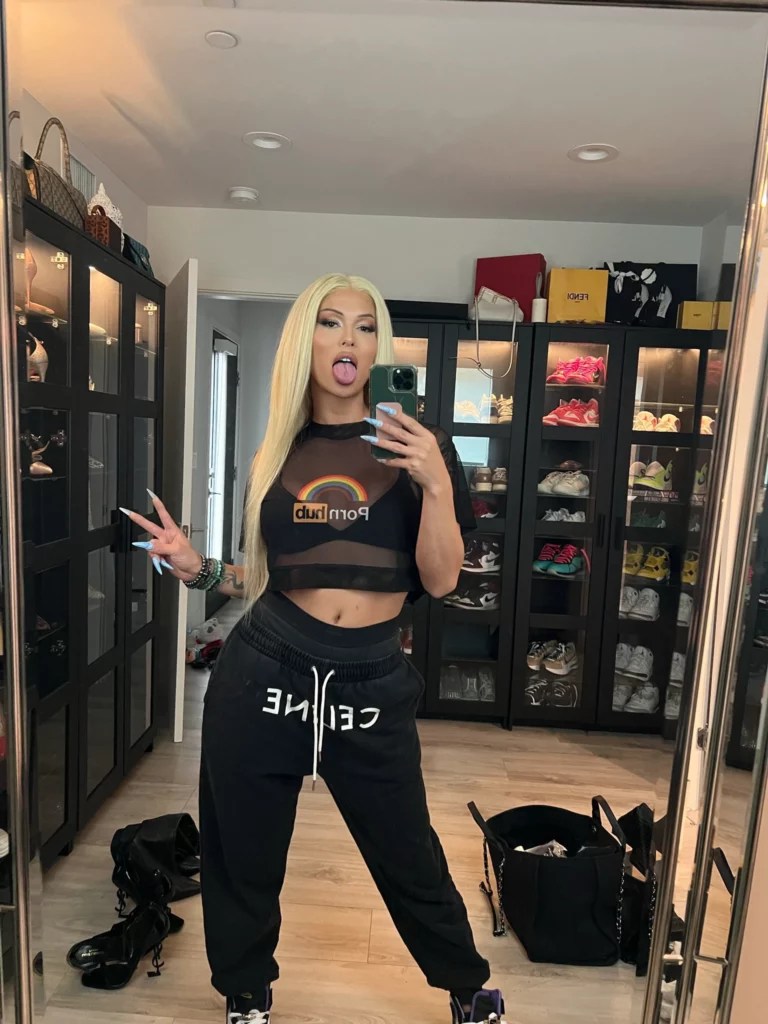 Domino Presley: Hottest American Trans | @dominopresley OnlyFans Review