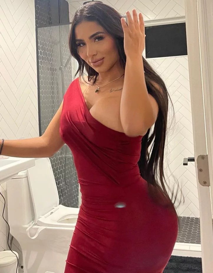 Gazelle Chavez OnlyFans | @gazzygurl Review (Leaks, Nudes, Videos