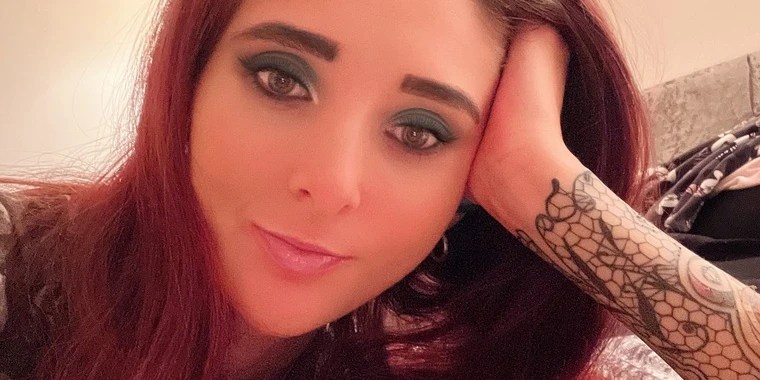 Becky OnlyFans | @becky235 review (Leaks, Videos, Nudes)