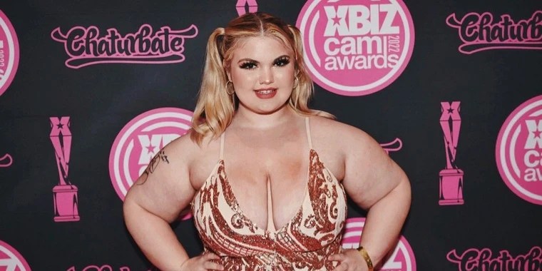 callie mack OnlyFans | @calliemackxxx review (Leaks, Videos, Nudes)