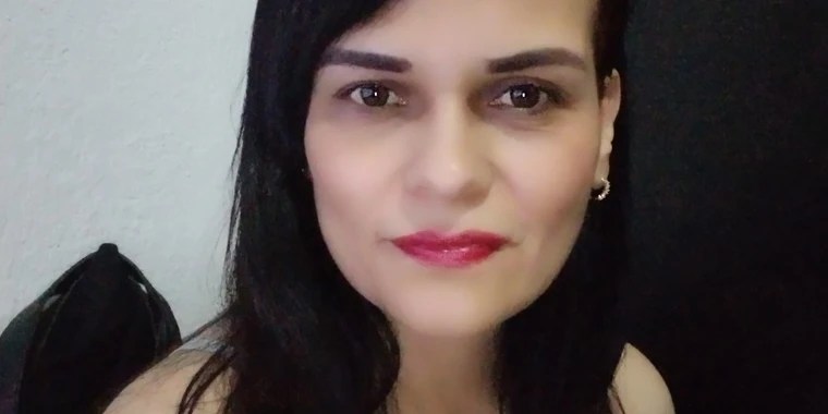 Lili_love OnlyFans | @lili_pies review (Leaks, Videos, Nudes)