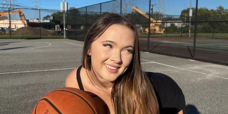 Mer OnlyFans | @merbabybear review (Leaks, Videos, Nudes)