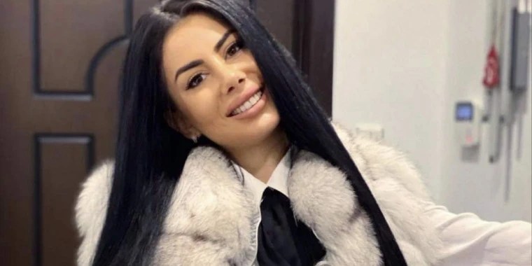 Ramona OnlyFans | @mmoonnaa review (Leaks, Videos, Nudes)