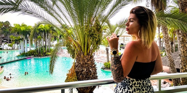 TheQueen OnlyFans | @thequeen18 review (Leaks, Videos, Nudes)