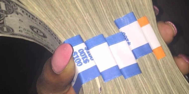 Trapunzel OnlyFans | @trapunzell review (Leaks, Videos, Nudes)