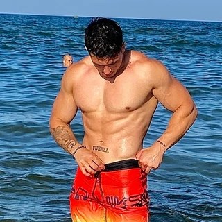 Adrián OnlyFans | @adrib.18 review (Leaks, Videos, Nudes)