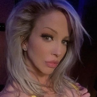 Adriennesteel OnlyFans | @adriennesteel review (Leaks, Videos, Nudes)