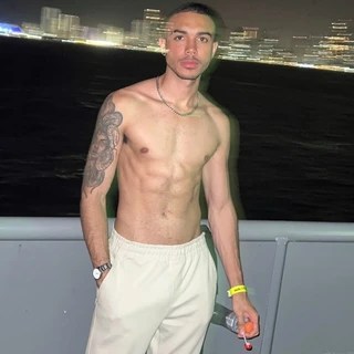 Alex Rosso OnlyFans | @aleonny review (Leaks, Videos, Nudes)