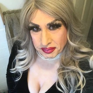 Angel OnlyFans | @angeltvtart review (Leaks, Videos, Nudes)