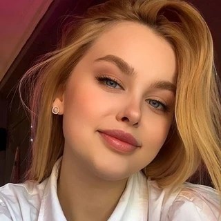 Anna Lee OnlyFans | @anna-mira review (Leaks, Videos, Nudes)