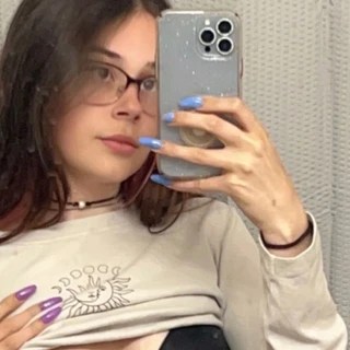 ari OnlyFans | @arabella.111 review (Leaks, Videos, Nudes)