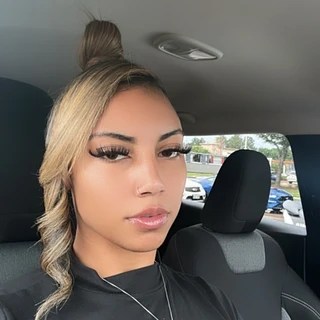 Foreign Ari OnlyFans | @arianadenise6 review (Leaks, Videos, Nudes)